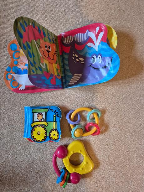 Hračky pro nejmenší,