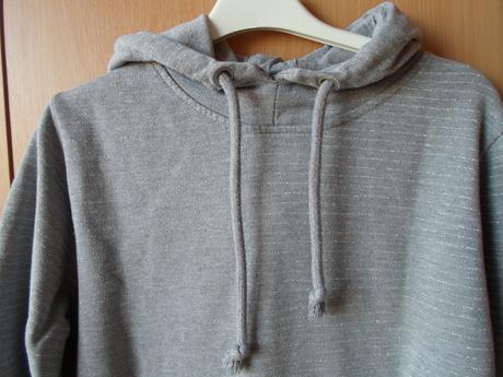 Šedá mikina mikinka s kapucí, m