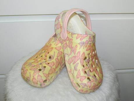 Gumové nazouváky, 31