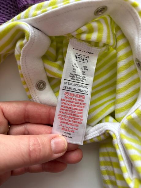 An20/ kostým čarodějka- v.12/18 mes,