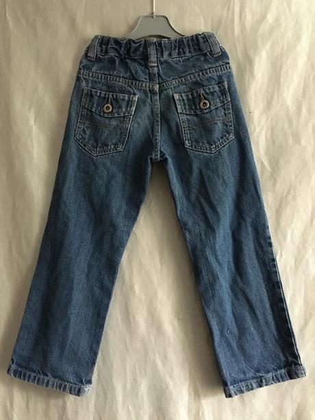 Vel. 110 modré rifle s kapsami, 110