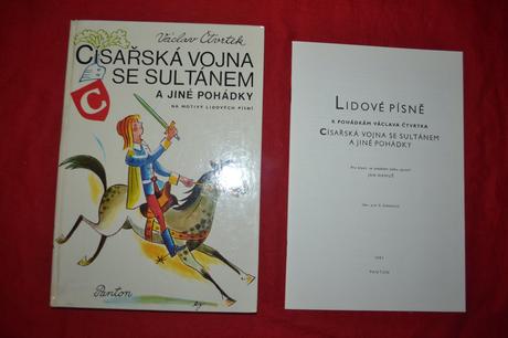 Retro kniha od v. čtvrtka,součástí sešit písniček, 