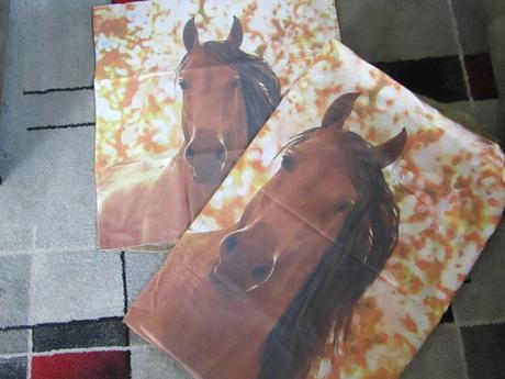 Dětské povlečení na velkou postel-koně, šířka (cm): 130,délka (cm): 200