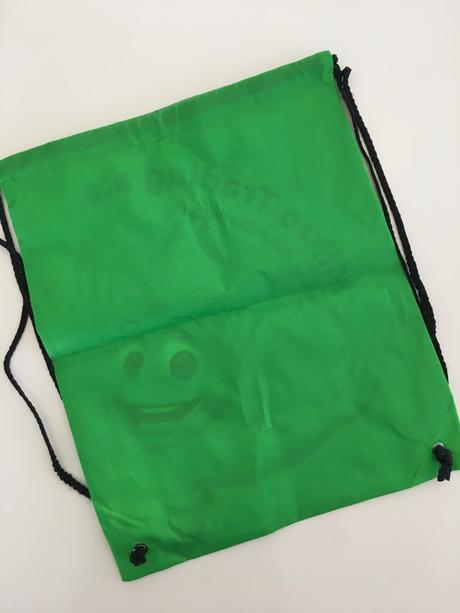 Vak na tělocvik, obuv..., 