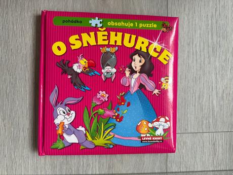 Kniha pohádka o sněhurce + puzzle,