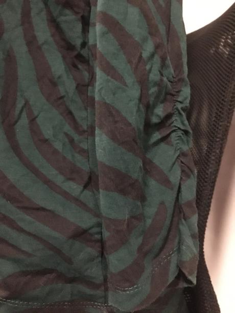 Vel. l zelenočerná blůza, l