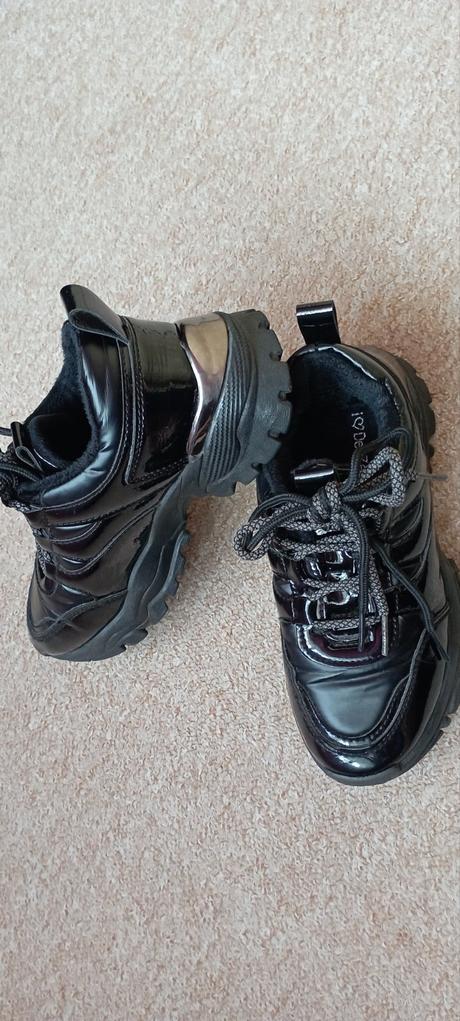 Boty vyteplené zn."deezee" vel."33", 33