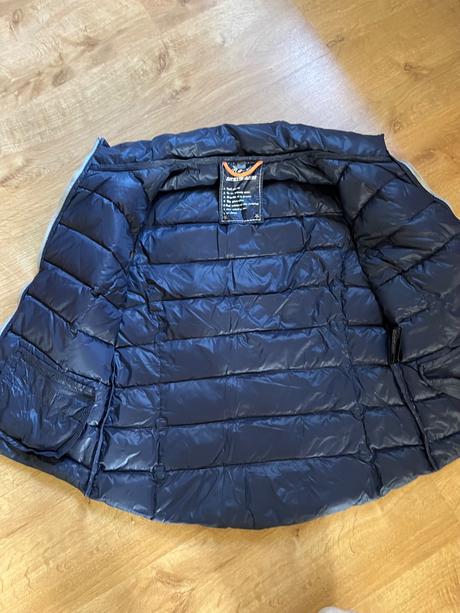 Lehká péřová vesta haust, 38