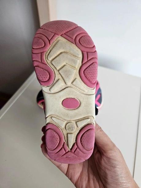 Sandále bubblegummers, vel. 24 (stélka 15 cm), bubble gummers,24