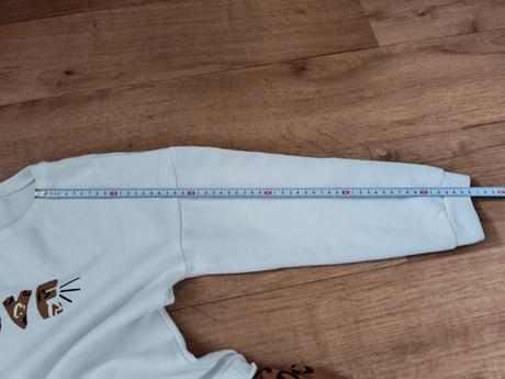 Mikinové šaty, 146