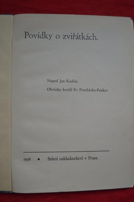 Retro kniha povídky o zvířátkách,