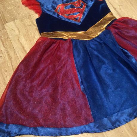 Kostým ,,supergirl" vel.116, 