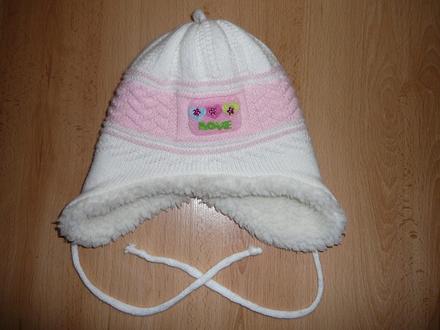 Teplá zimní čepička s kožíškem, 74