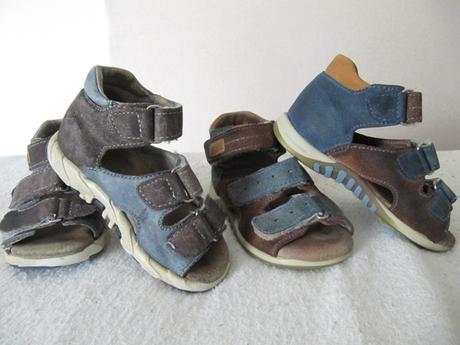 2x sandálky celokožené, zn. fare (dvojčata), 24