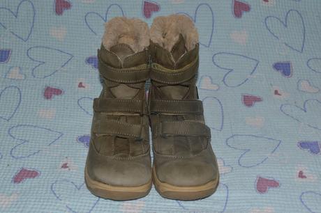 35 khaki zimní boty dzo vysoké sucháče kožíšek, 35