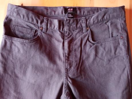 Tmavě šedé rifle s trikem s dlouhým rukávem, h&m,l