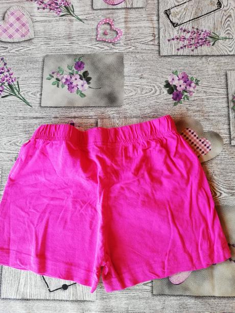 Šortky dívčí vel. 122 (7let)., 122