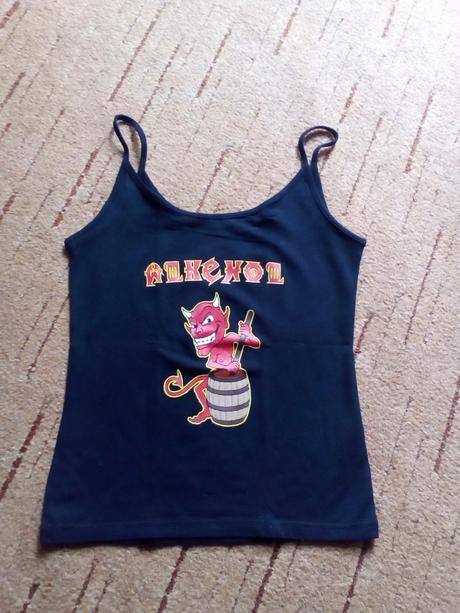 Tílko kapely alkehol., m