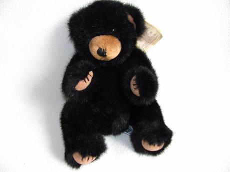 Plyšová hračka - sedící medvídek,