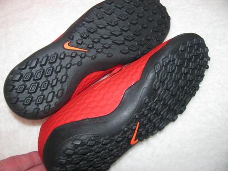 Dětské červené kopačky,turfy nike, nike,36