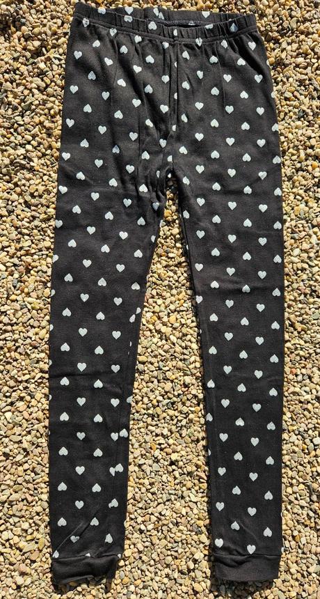 N50	dívčí srdíčkové tepláky vel. 152, 152