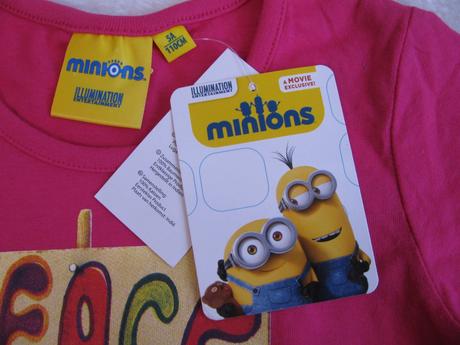 Sytě růžové bavlněné tričko s mimoni, 110