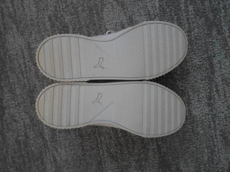 Bílé boty tenisky botasky puma lesklé, puma,39