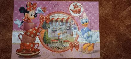 Třpytivé puzzle minnie s daisy v kavárně 50 dílků, 