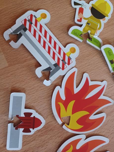 Hasičská stanice papírová,