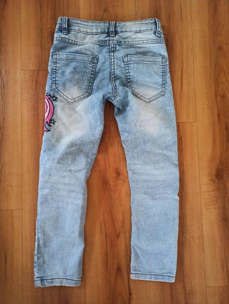 Džíny jednorožec, 116