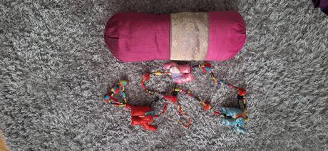 Sada doplňků, závěs, polštář a dekorace, 