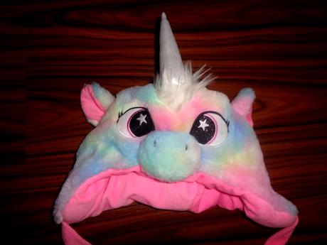 Krásná čepice unicorn - jednorožec 8-12 let,