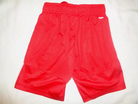 Červené šortky adidas, adidas,140
