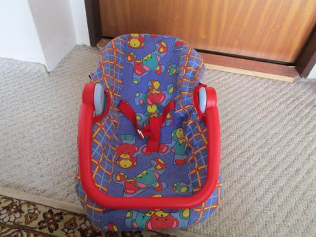 Lehké nosítko pro panenku, rozm. cca 50 x 27 cm, 