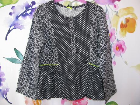 Dívčí černobílá tunika zn.ikks, 104