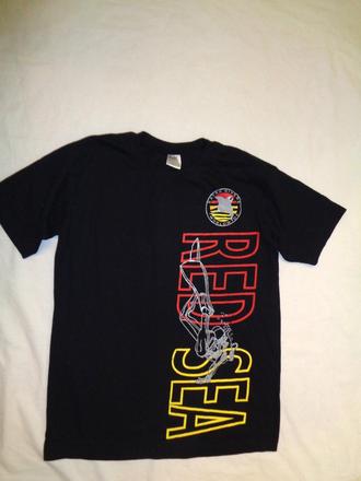 Luxusní černé tričko s aplikací vpředu i vzadu, 164