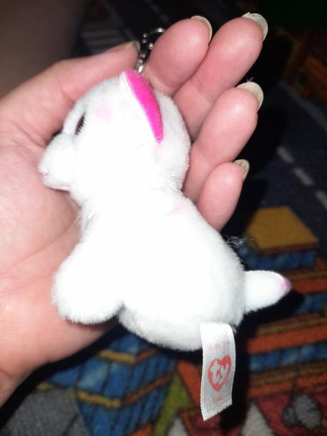 Přívěšek plyšový kočička ,tygřík růžový z bambule, 