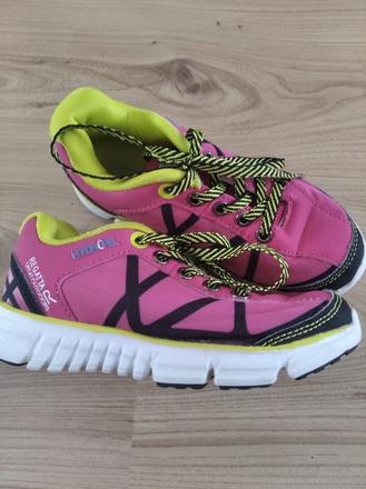 Tenisky regatta, regatta,28