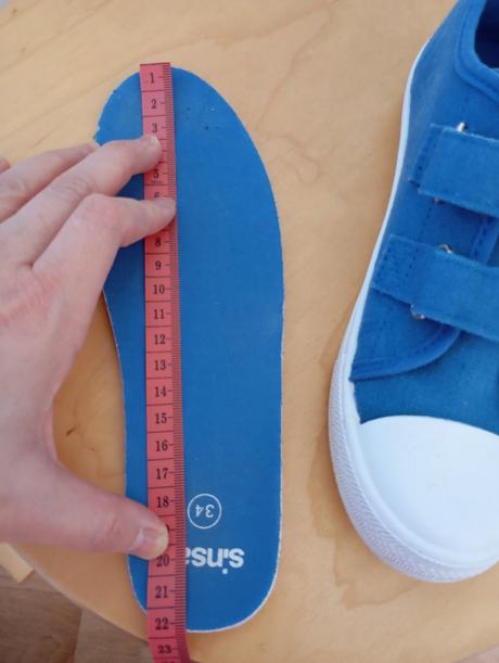 Tenisky s bílou podrážkou, sinsay,34