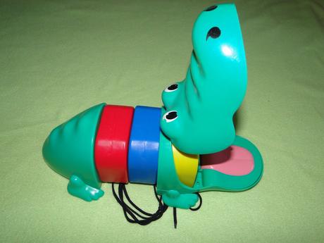 Velký krokodýl vkládací- polyká kostky, tahací,