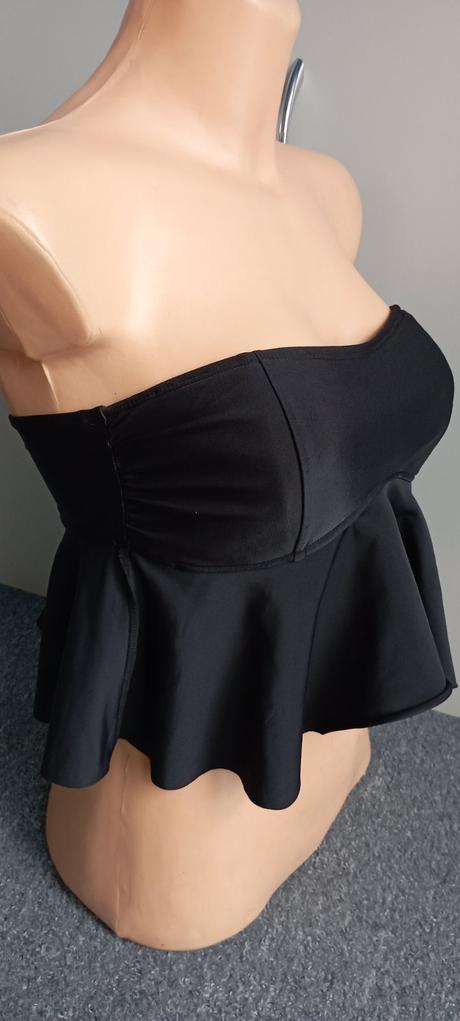 Horní díl plavek vel."75b",