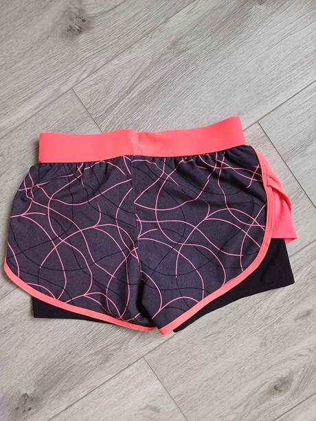 Funkční běžecké kraťasy, vel 8-9 let decathlon, decathlon,134