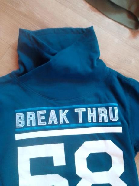 Chlapecká mikina vel. 146-152, 146