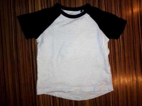 Pěkné černobílé tričko, next,86