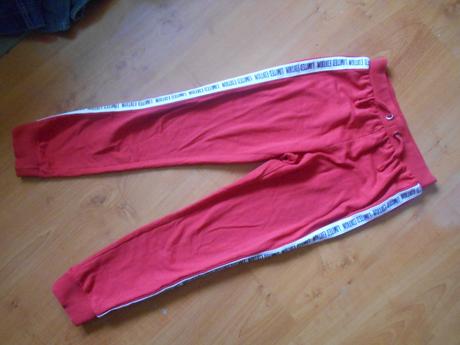 Červené tepláky s pruhem vel. 146, pepco,146