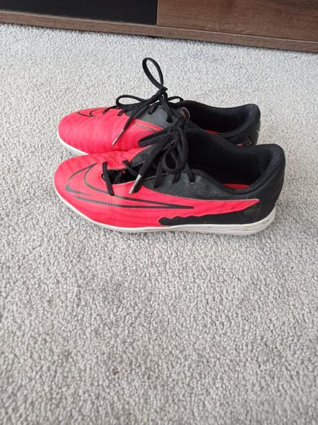Turfy, nike,34