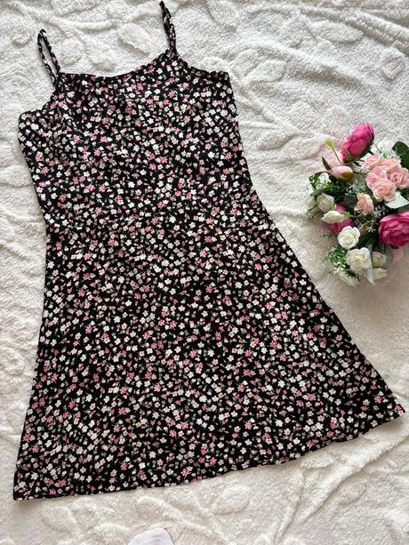 Ob/ šaty s květy černé - v.11/12 let, primark,152