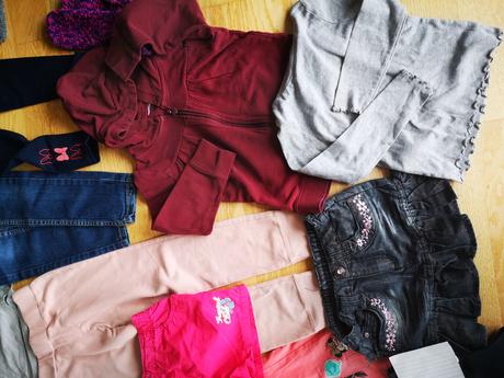 Luxusní balík holka vel 116, 104–116