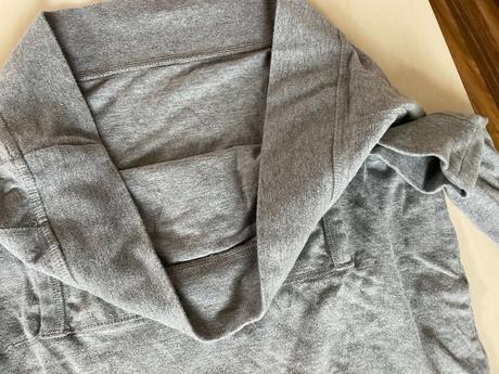 Šedá mikina fcuk, vel m, french connection, m