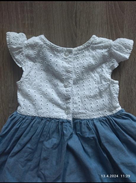 Dívčí šaty / slavnostní 6-9m, early days,68